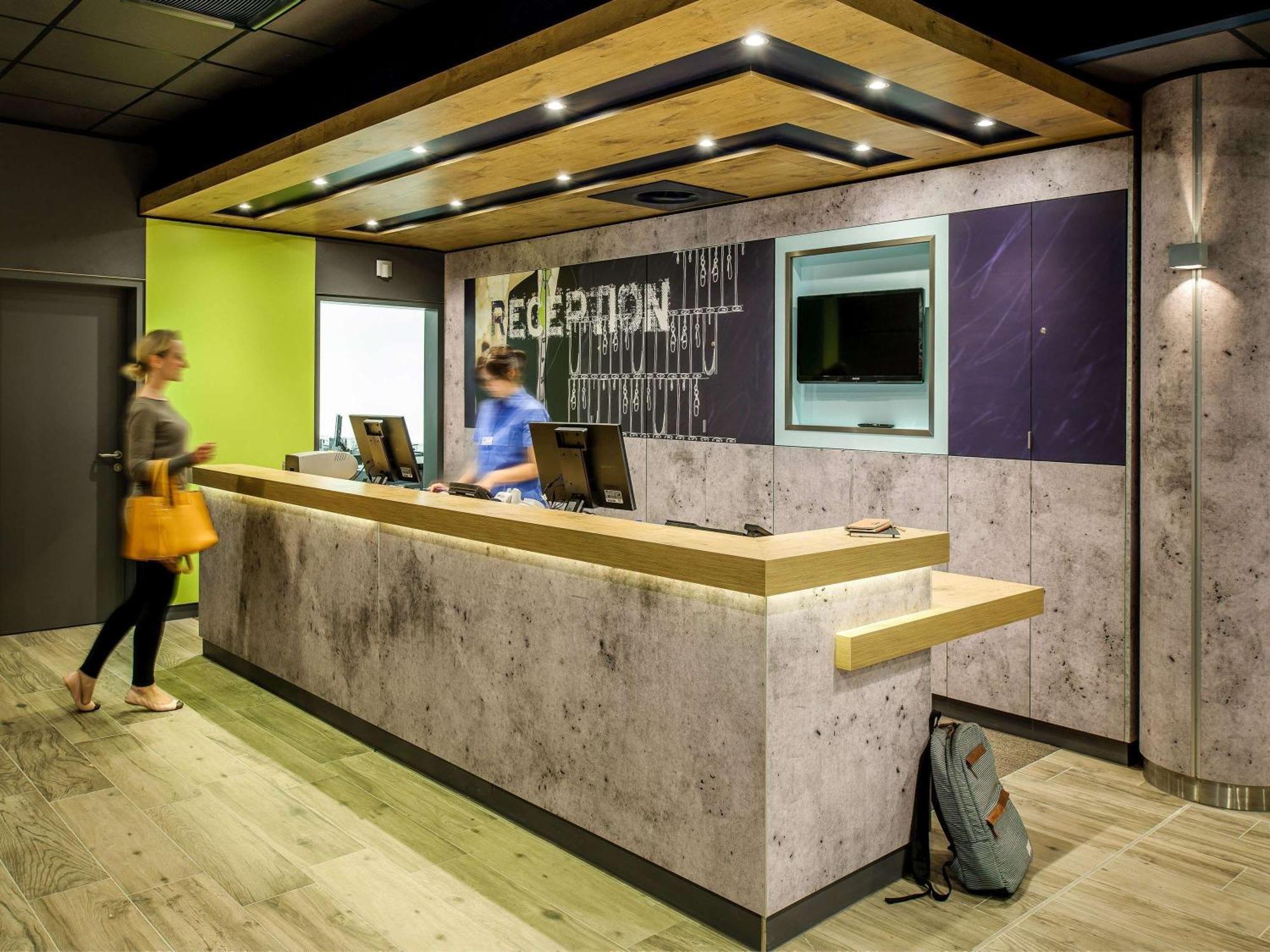 Ibis Budget Toulon Centre エクステリア 写真